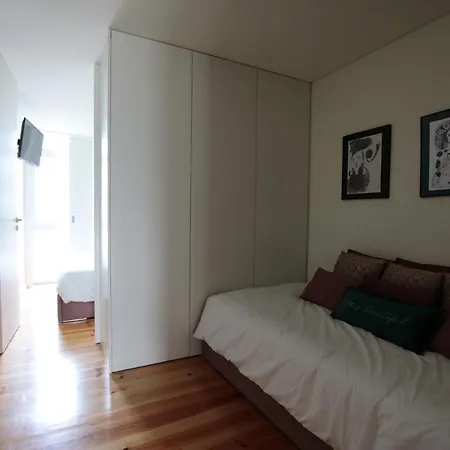 Guest Nataria Flats With Parking Apartment Porto