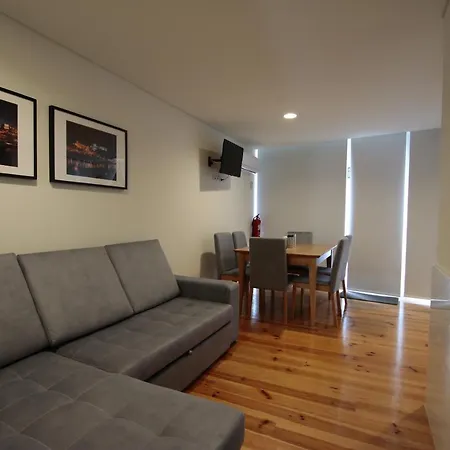 Guest Nataria Flats With Parking
