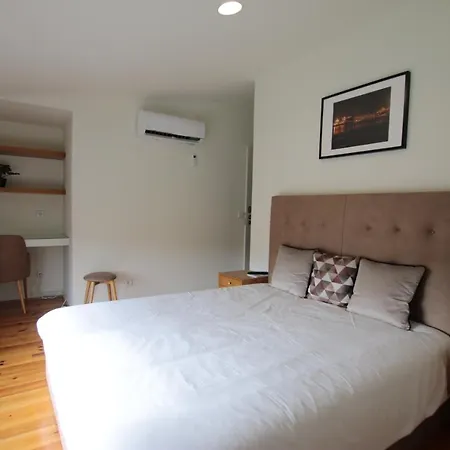 Guest Nataria Flats With Parking