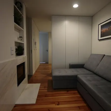 Guest Nataria Flats With Parking * Porto
